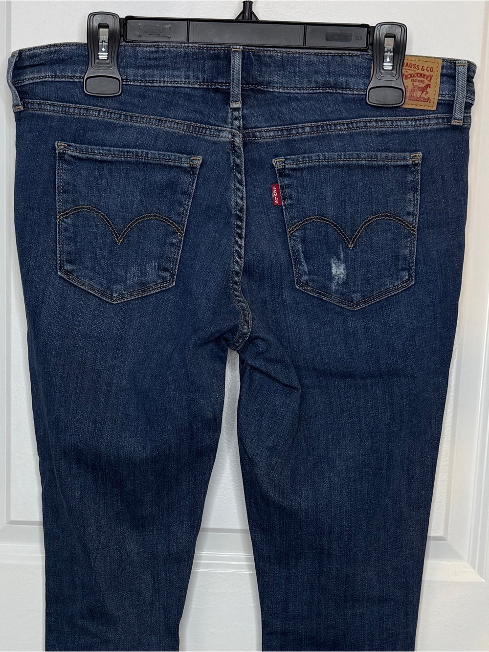 Levi’s 711 Skinny Dark Blue Distressed Women's Jeans - Picture 4 of 7